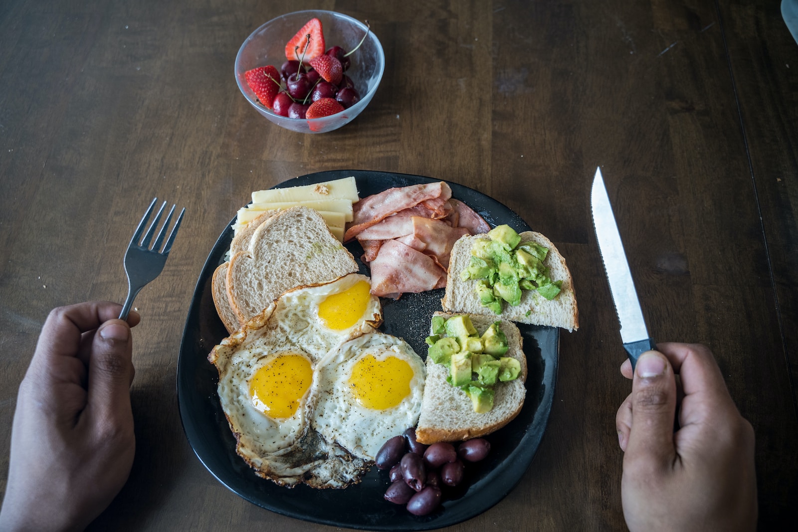 What Are The Benefits Of Eating Breakfast Related To Weight Loss?